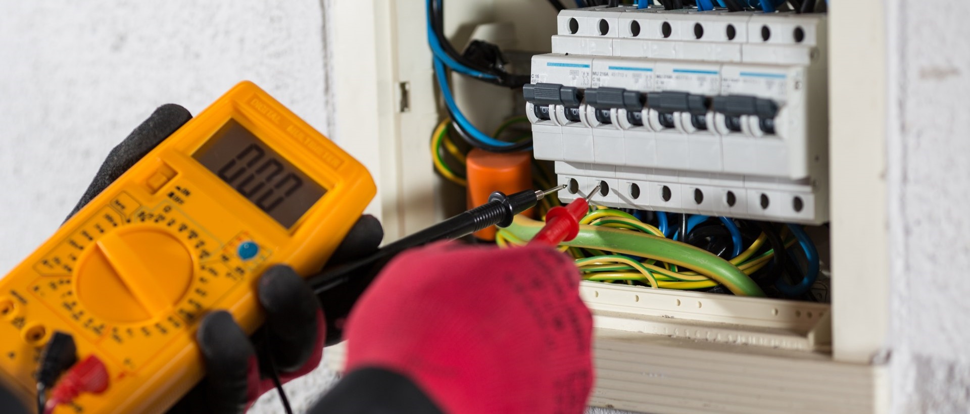 Electricians RM1